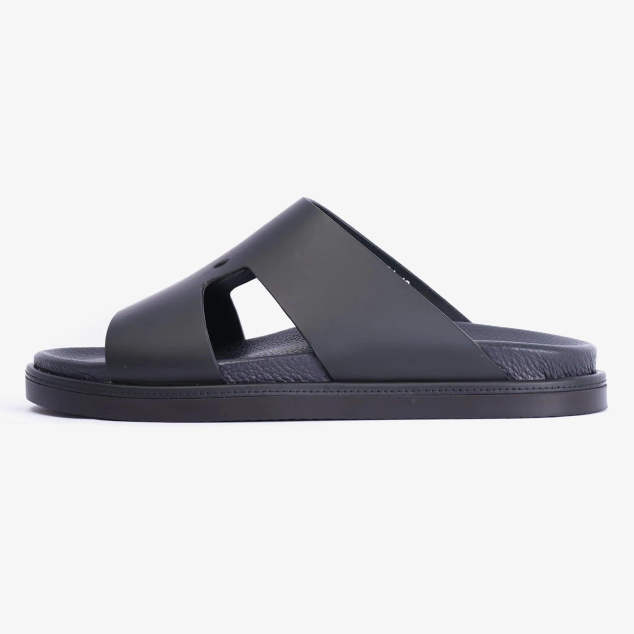 FARADA CLASSIC ARABIC SANDAL WITH BLACK SOLE BLACK - Farada