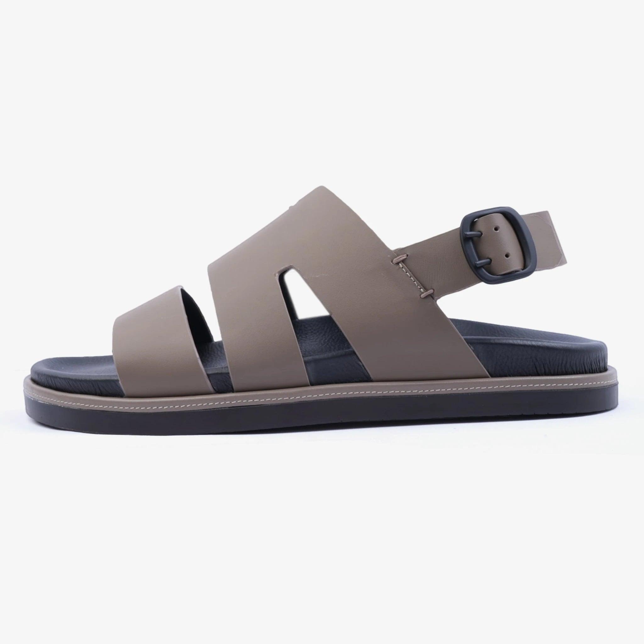 FARADA CLASSIC MATTE ARABIC SANDALS WITH BACK STRIP TORBA - Farada