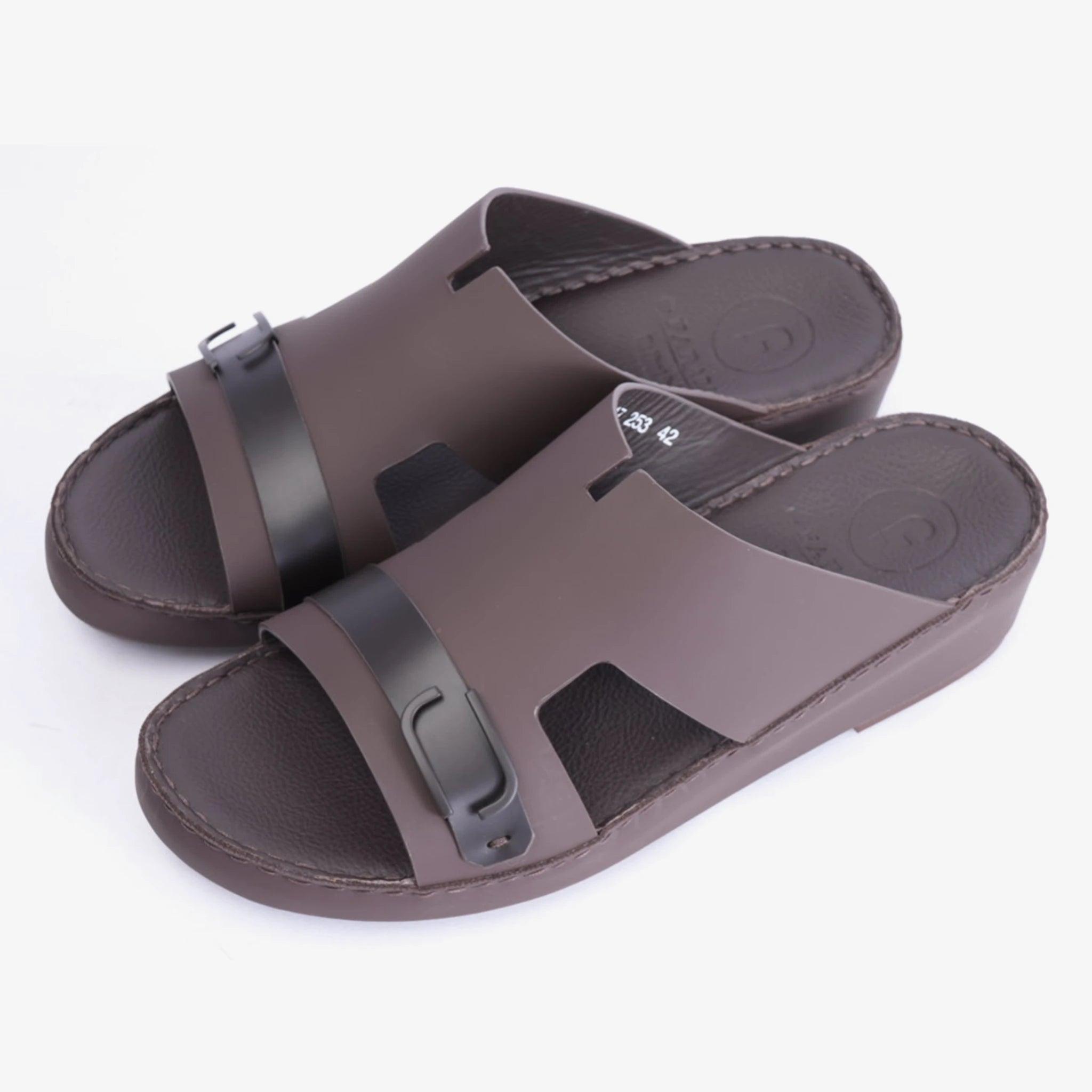 MATTE ARABIC SANDAL WITH SIDE STYLISH TRIM BROWN - Farada