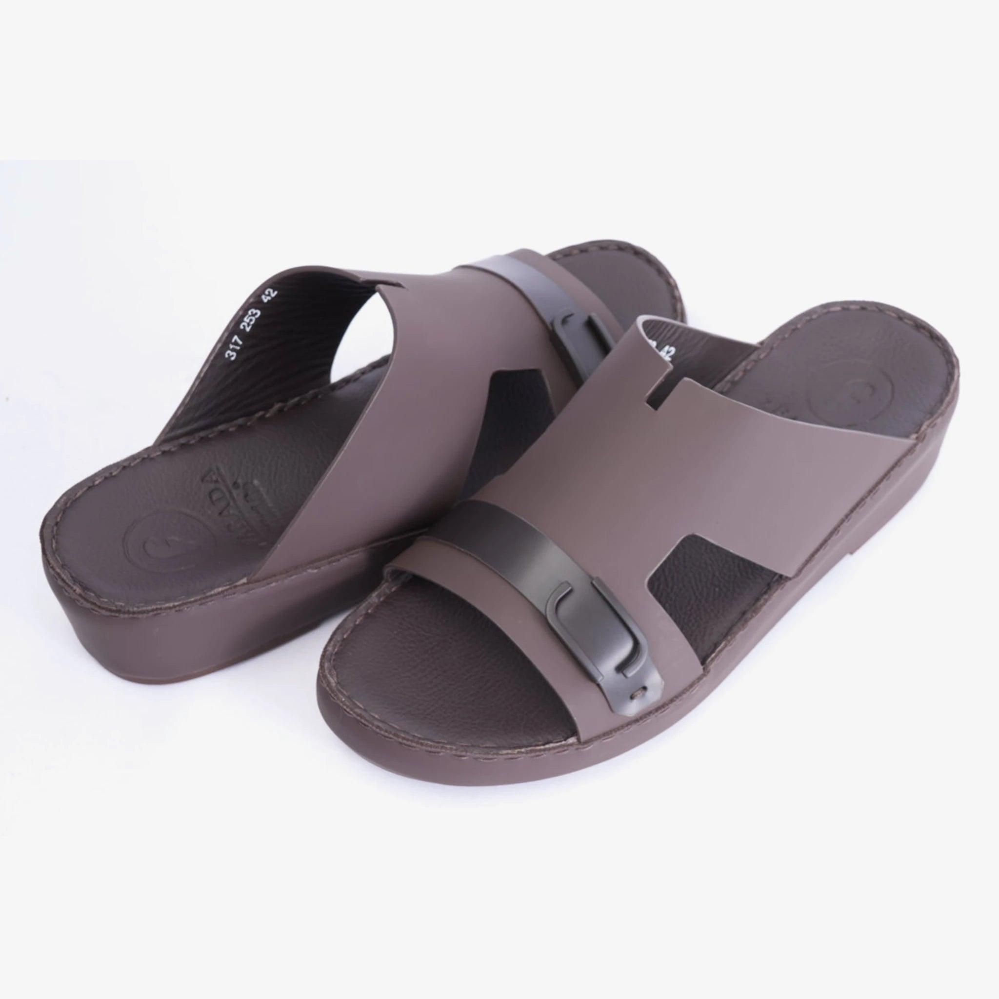 MATTE ARABIC SANDAL WITH SIDE STYLISH TRIM BROWN - Farada