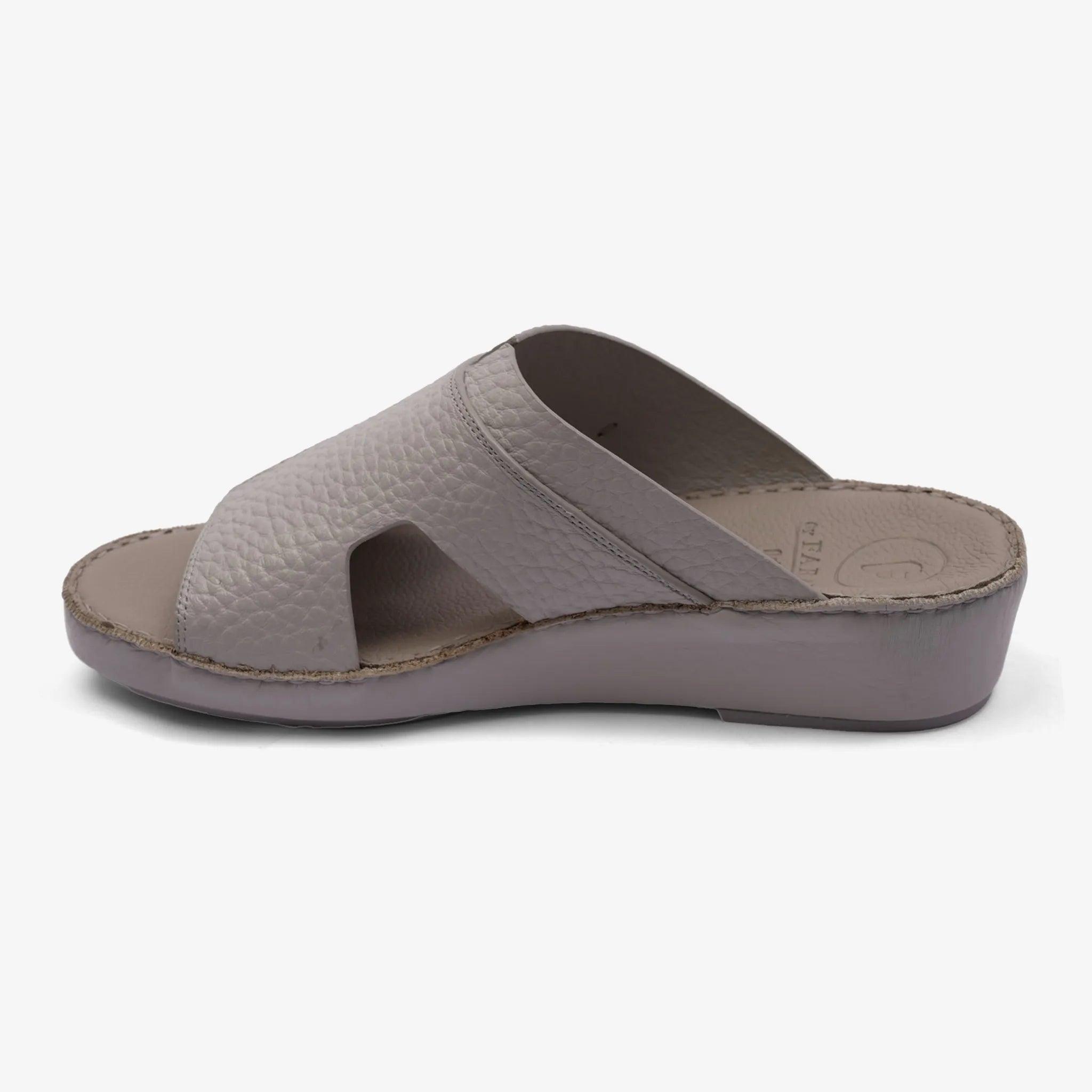 TRENDY UNLINED HAMMERED EINAUDI ARABIC SANDALS CHIME - Farada