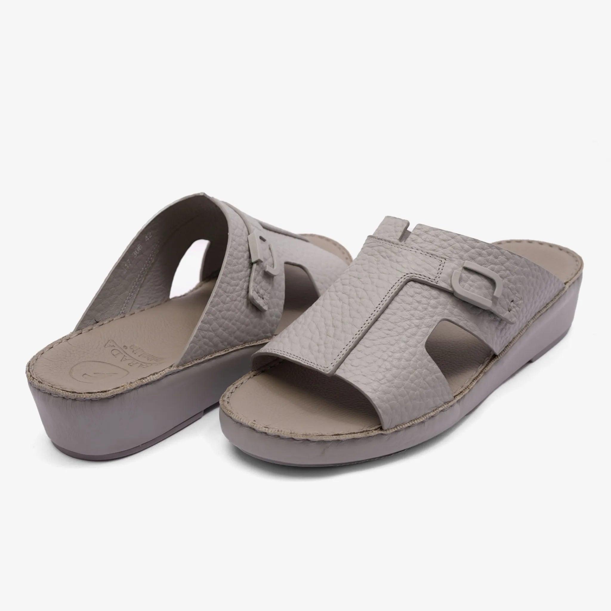 TRENDY UNLINED HAMMERED EINAUDI ARABIC SANDALS CHIME - Farada