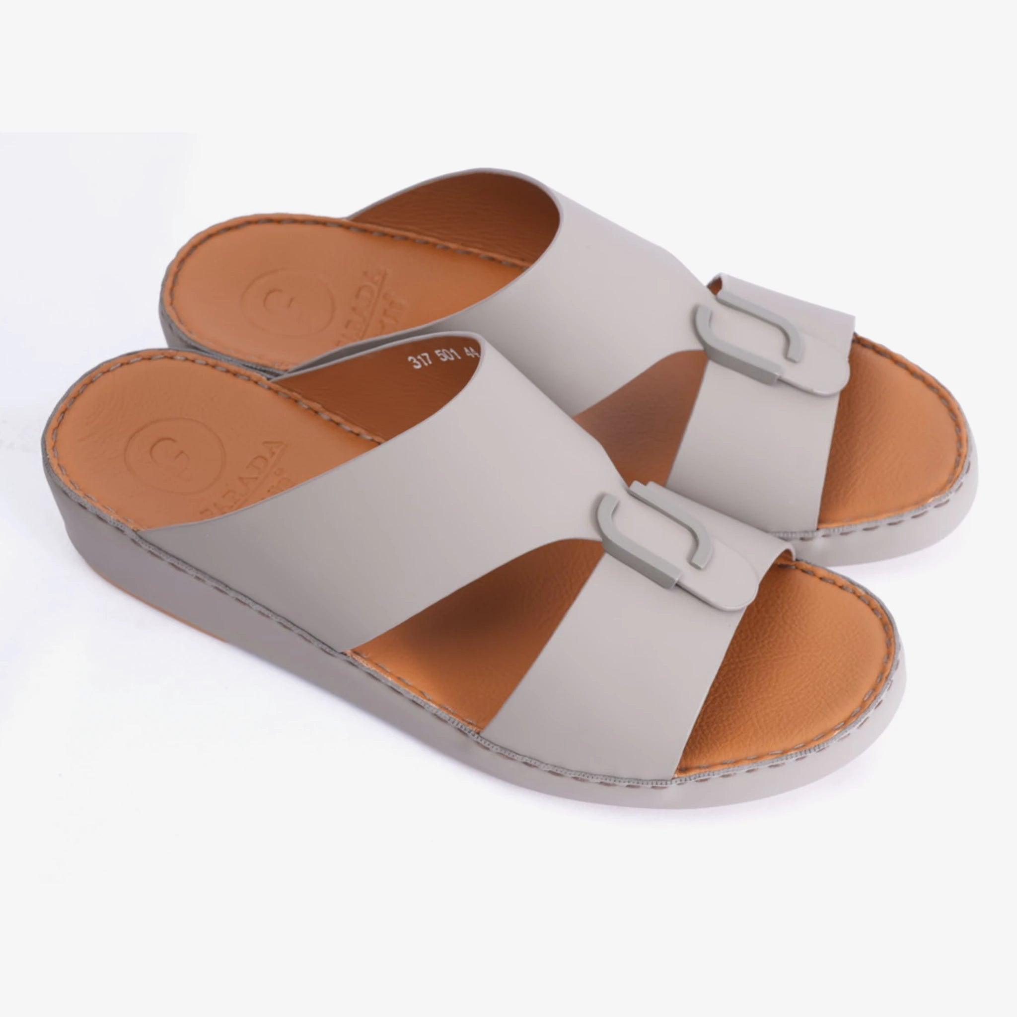 FARADA MATTE LEATHER SLIM ICONIC DOUBLE F TRIM ARABIC SANDAL LONDON SKY - Farada