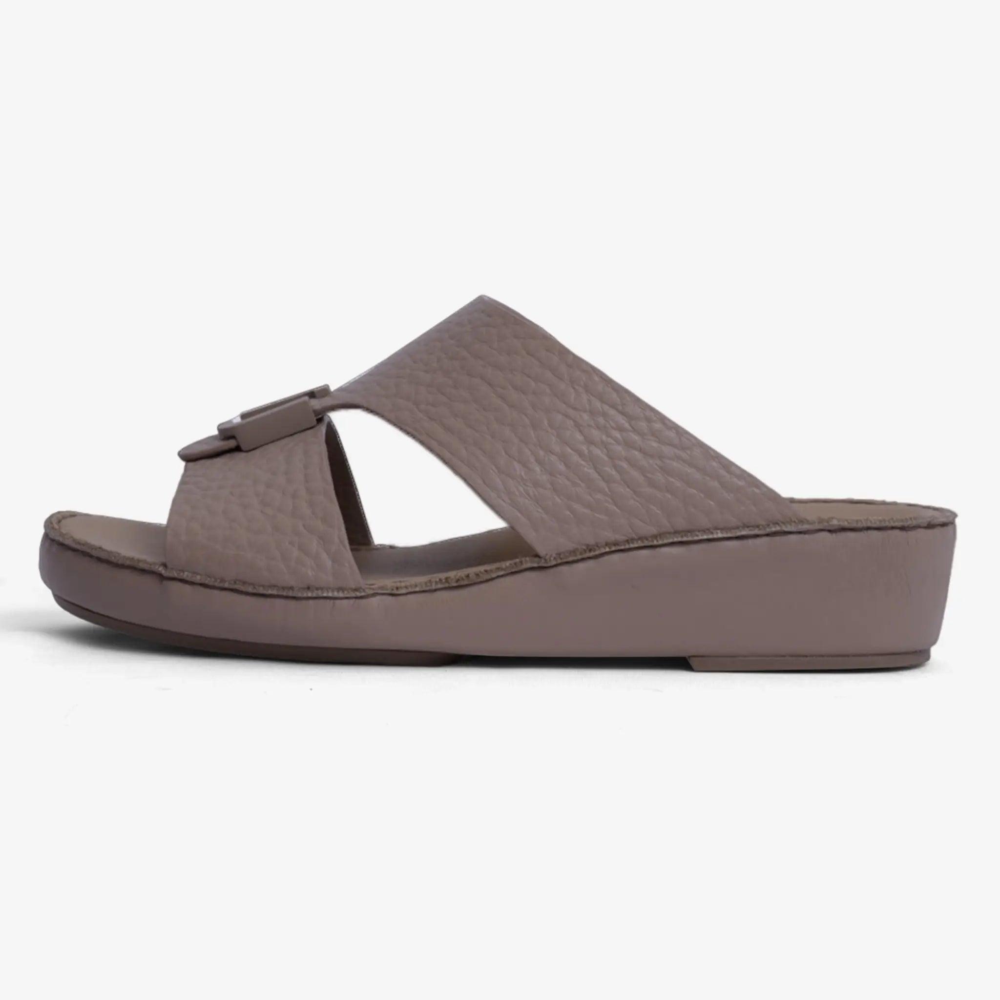 FARADA UNLINED HAMMERED ARABIC SANDALS DAVINCI SANTORINO - Farada