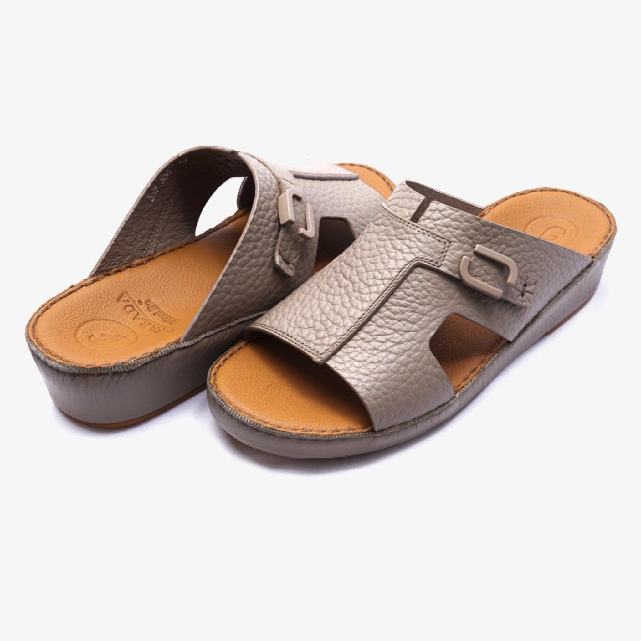 TRENDY UNLINED HAMMERED EINAUDI ARABIC SANDALS SANTORINI - Farada